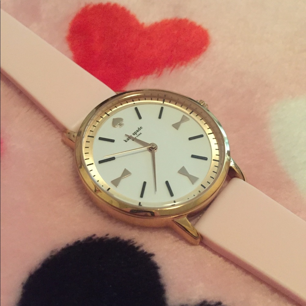 Kate Spade ♠️ 💕 Pink and gold Metro Watch